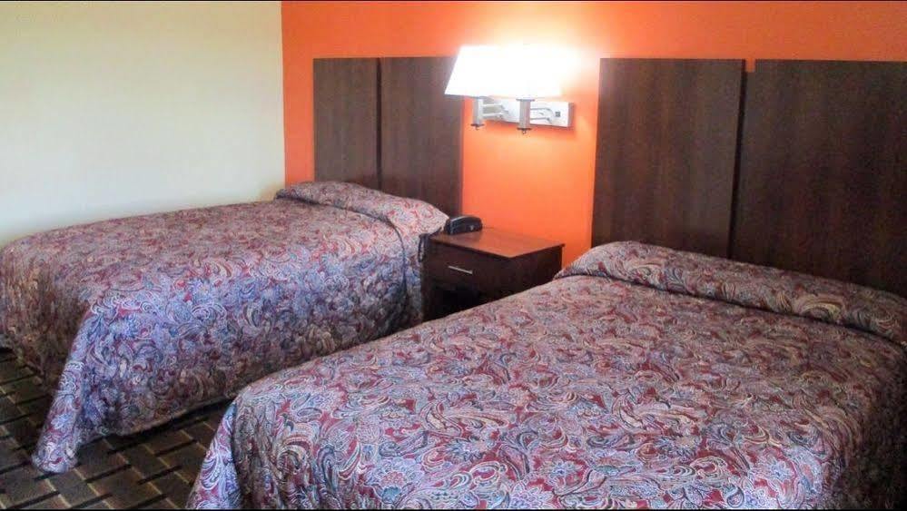 Orbits Inn Somerset Ngoại thất bức ảnh
